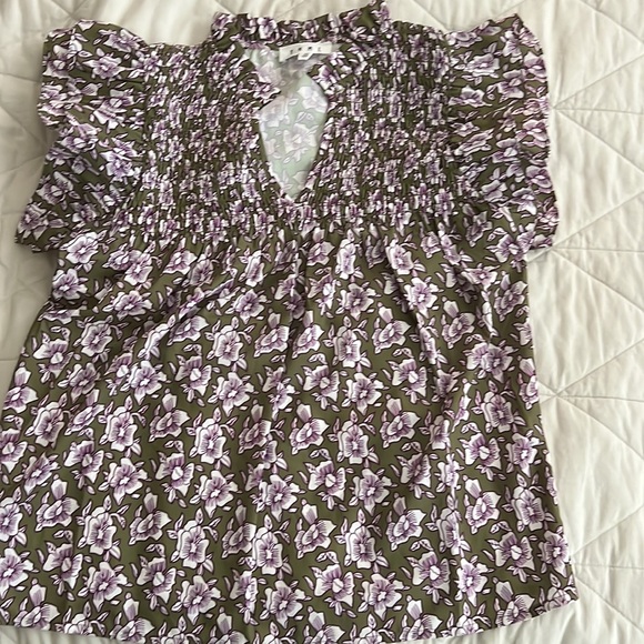 THML smocked Floral Blouse puff sleeve XS - Picture 15 of 16